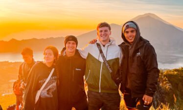 mount batur sunrise trekking