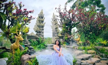 Kubu Bali Experience, Waterfalls, Rice Terrace | Private Tour